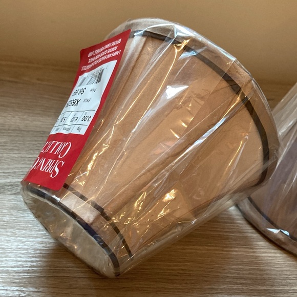 SpringCrest collection two lamp shades neutral - Picture 12 of 16